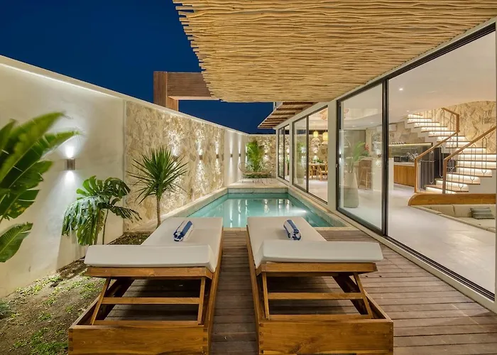 Anjuna Surf & Sunset 3br In Villa *