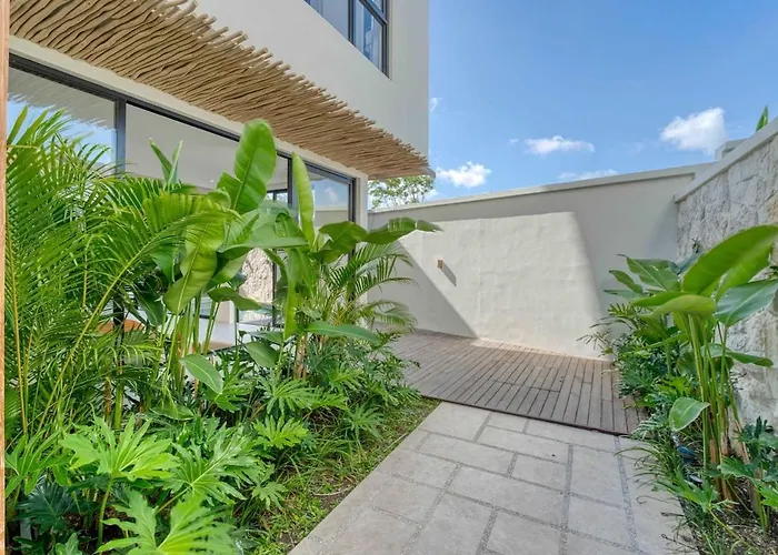 Villa Anjuna Surf & Sunset 3br In Uluwatu (Bali)