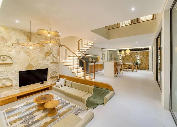 Anjuna Surf & Sunset 3br In * Uluwatu (Bali)